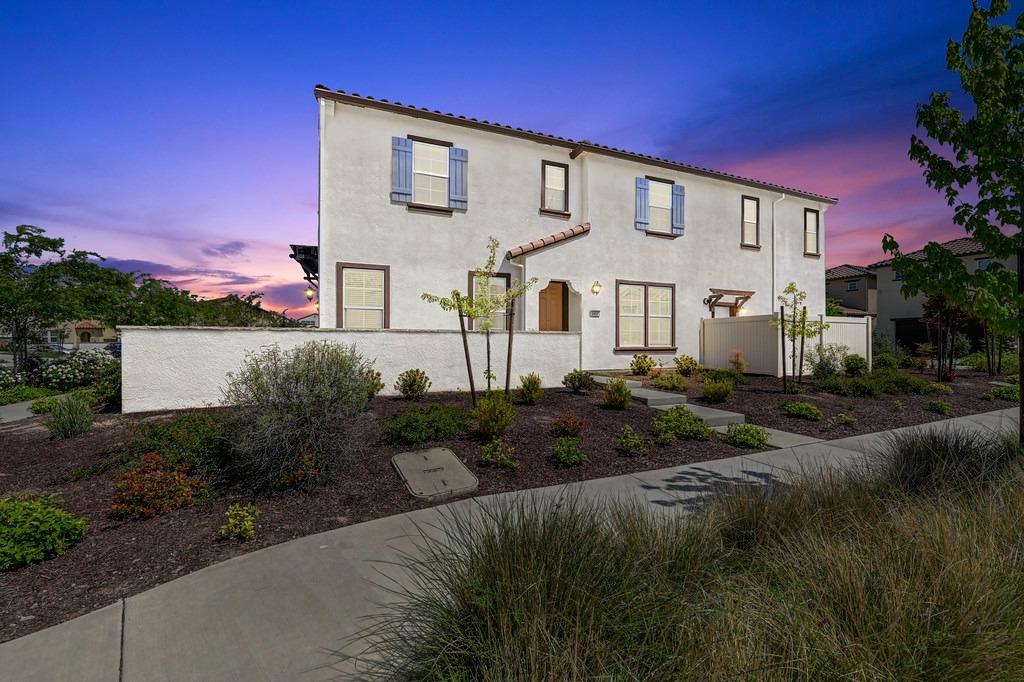 3001 Rhapsody Drive