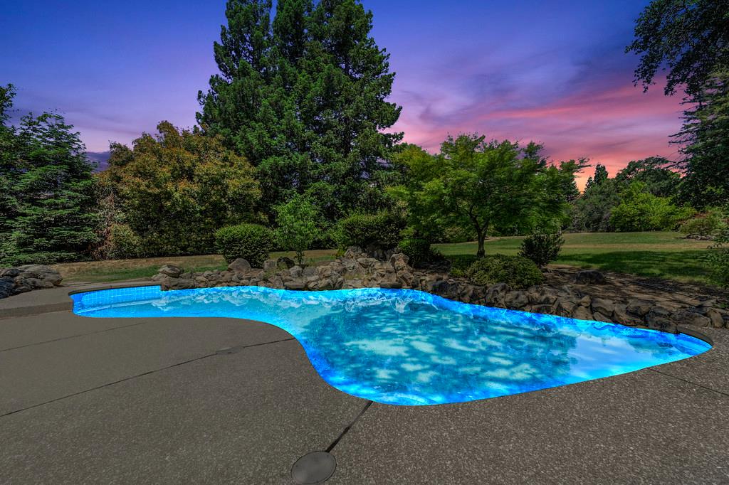 6435 Fern Leaf Drive