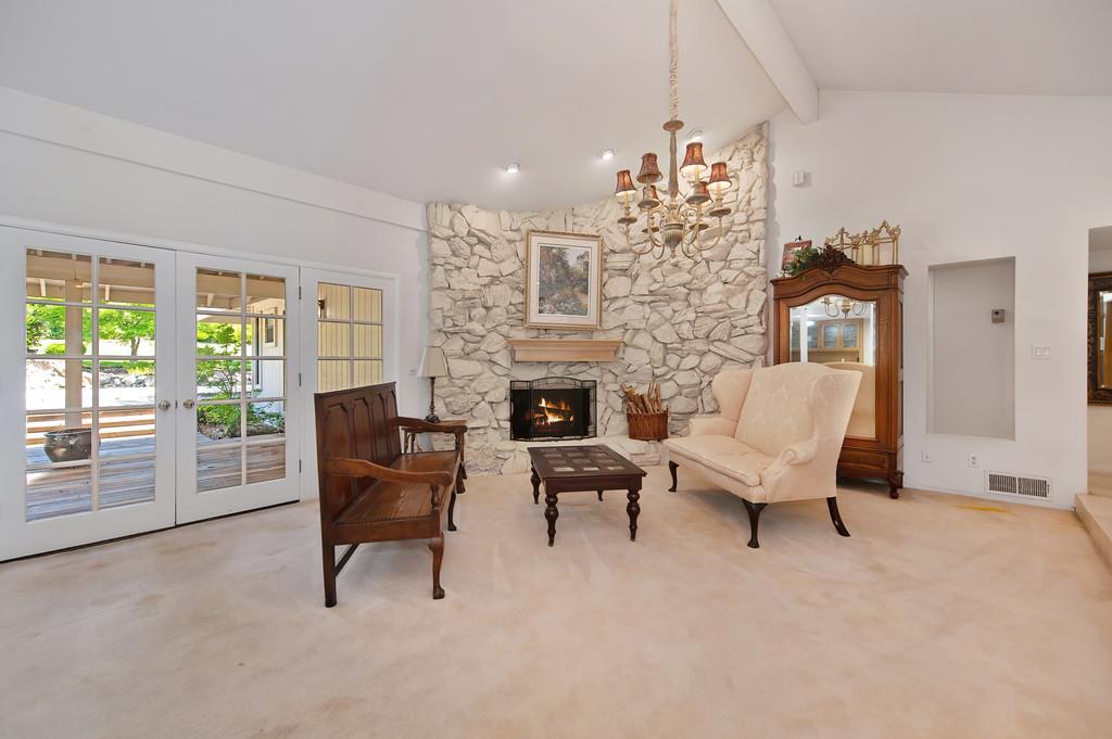 6435 Fern Leaf Drive