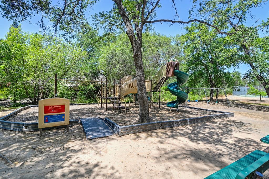 6435 Fern Leaf Drive