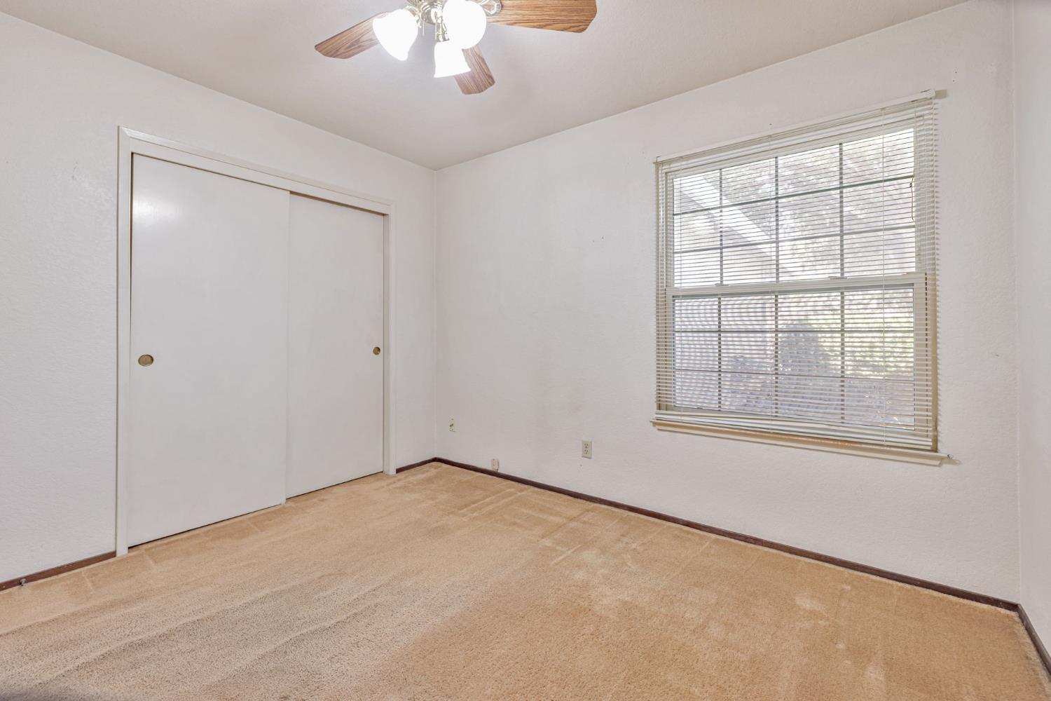 6818 Flaming Arrow Drive