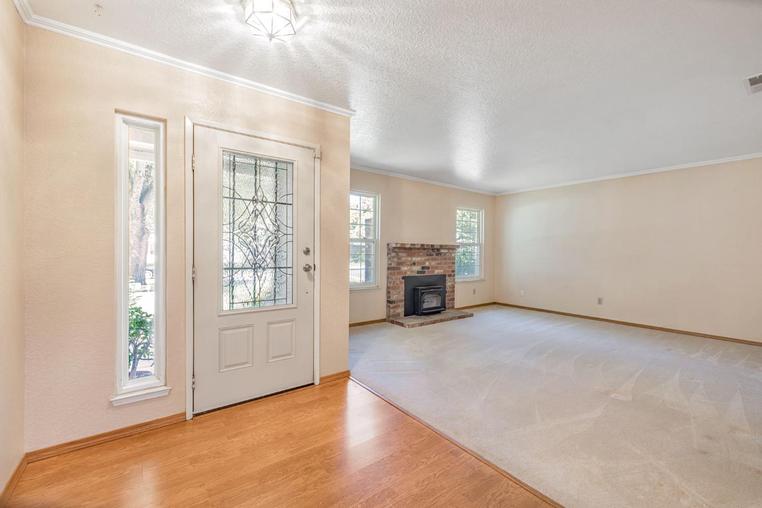 6818 Flaming Arrow Drive