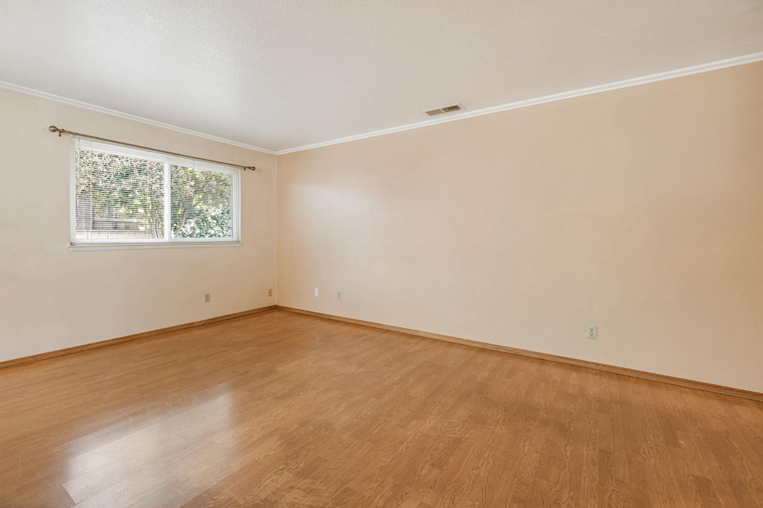 6818 Flaming Arrow Drive