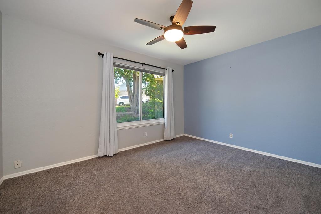 8404 N Star Way