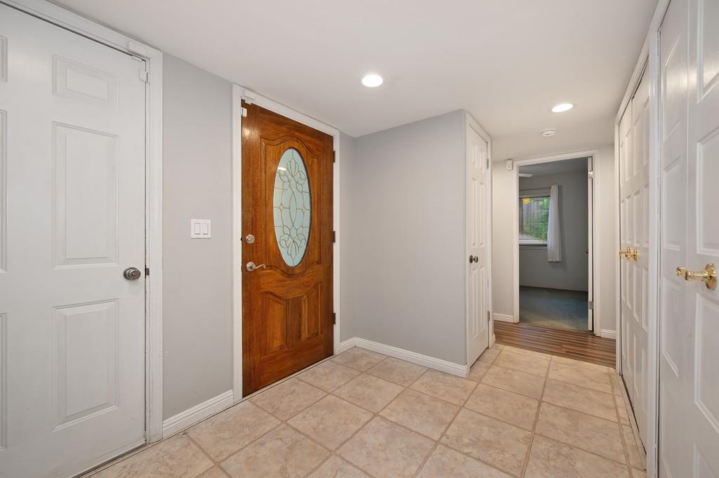 8404 N Star Way