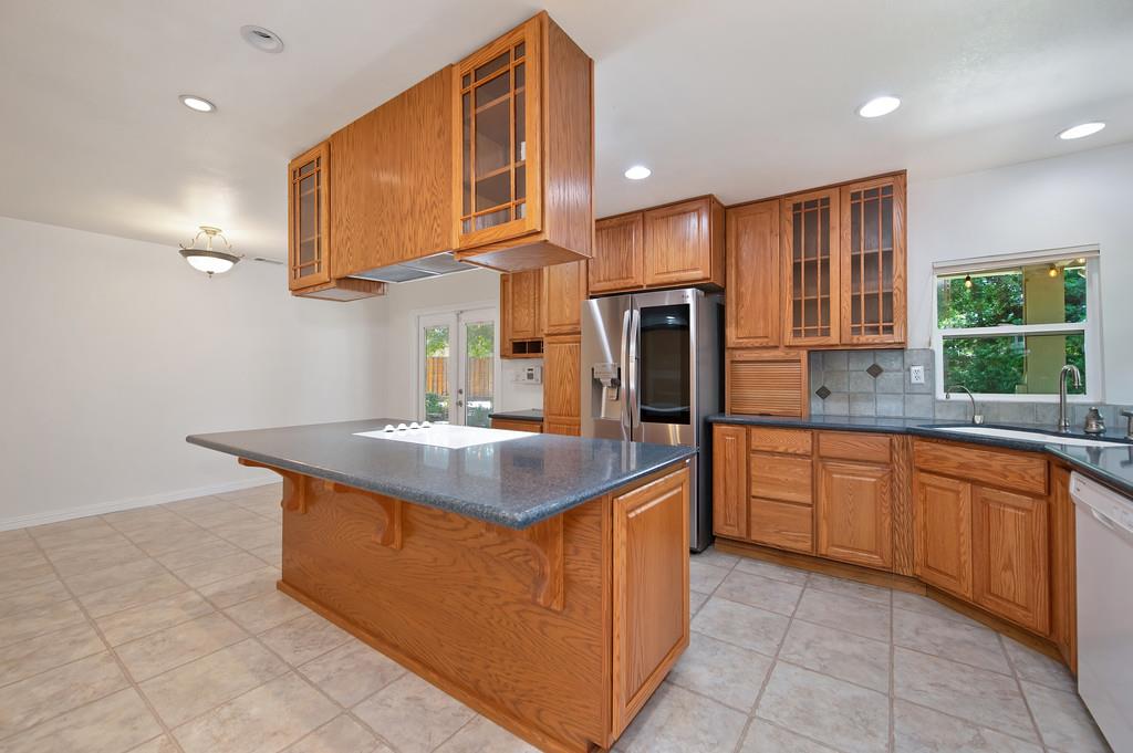 8404 N Star Way