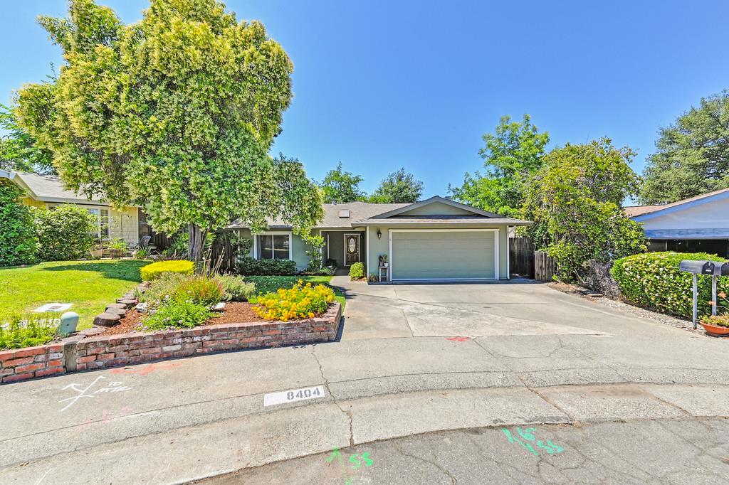 8404 N Star Way