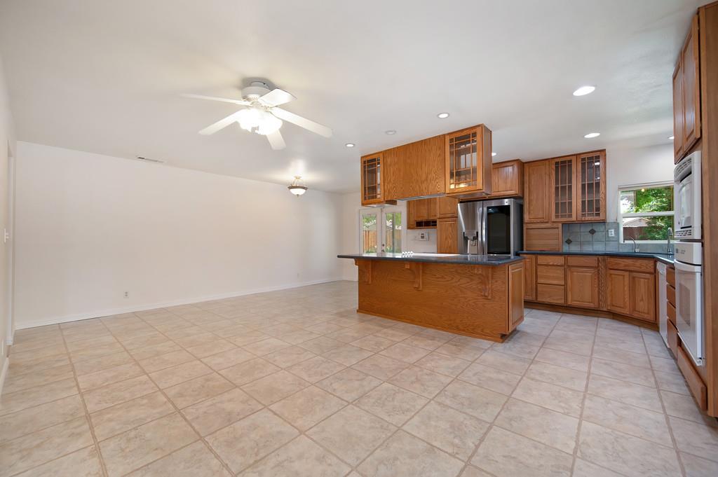 8404 N Star Way