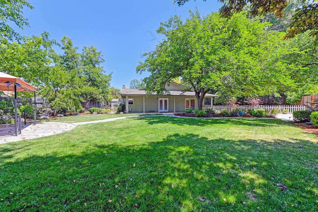 8404 N Star Way