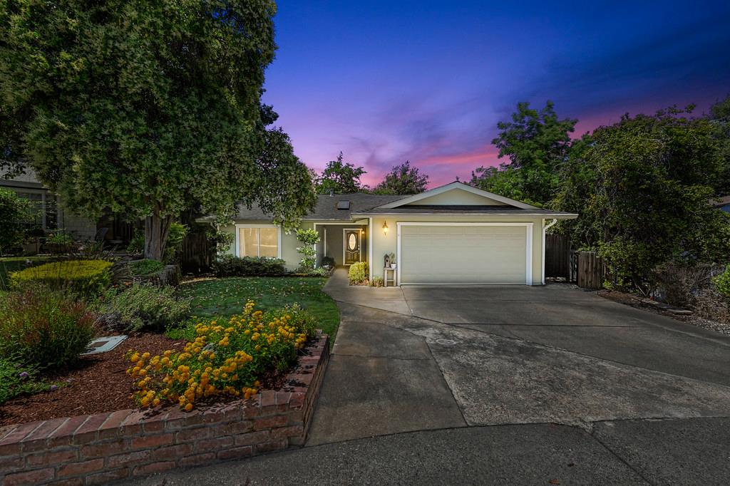 8404 N Star Way