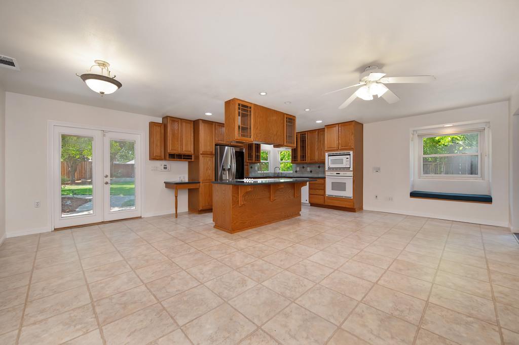 8404 N Star Way