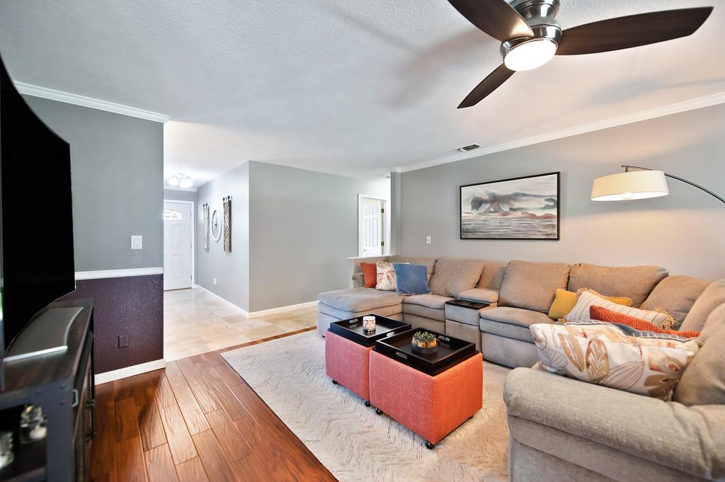 305 Saint Charles Court