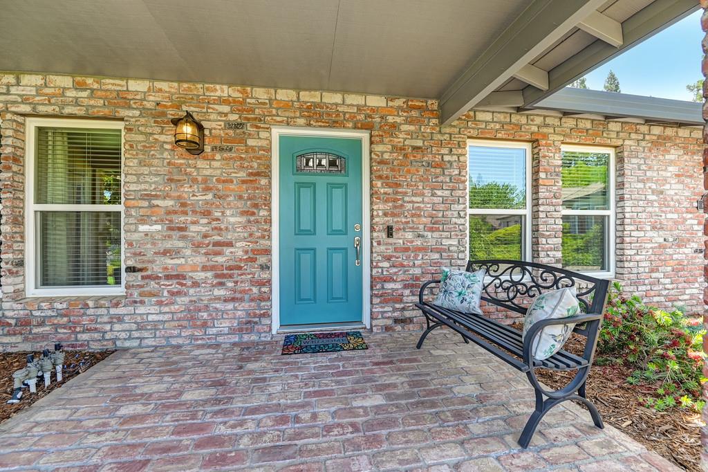 305 Saint Charles Court