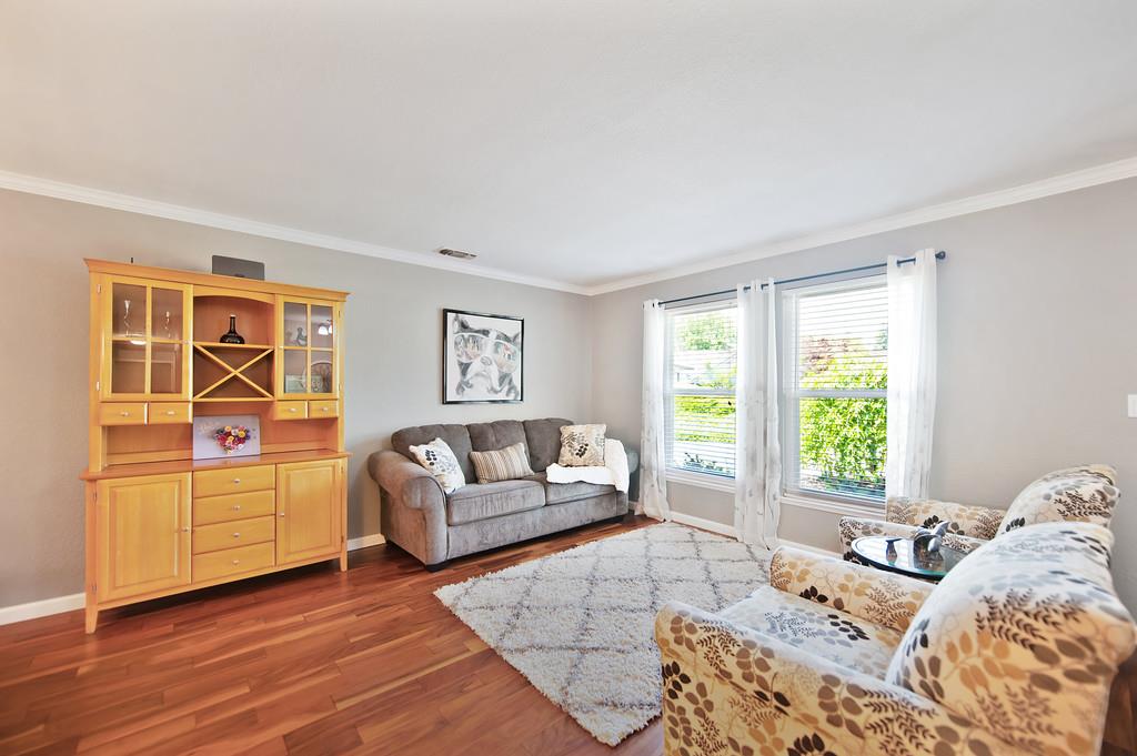 305 Saint Charles Court