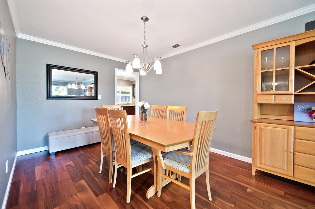 305 Saint Charles Court