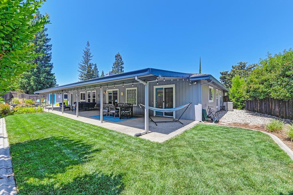 305 Saint Charles Court