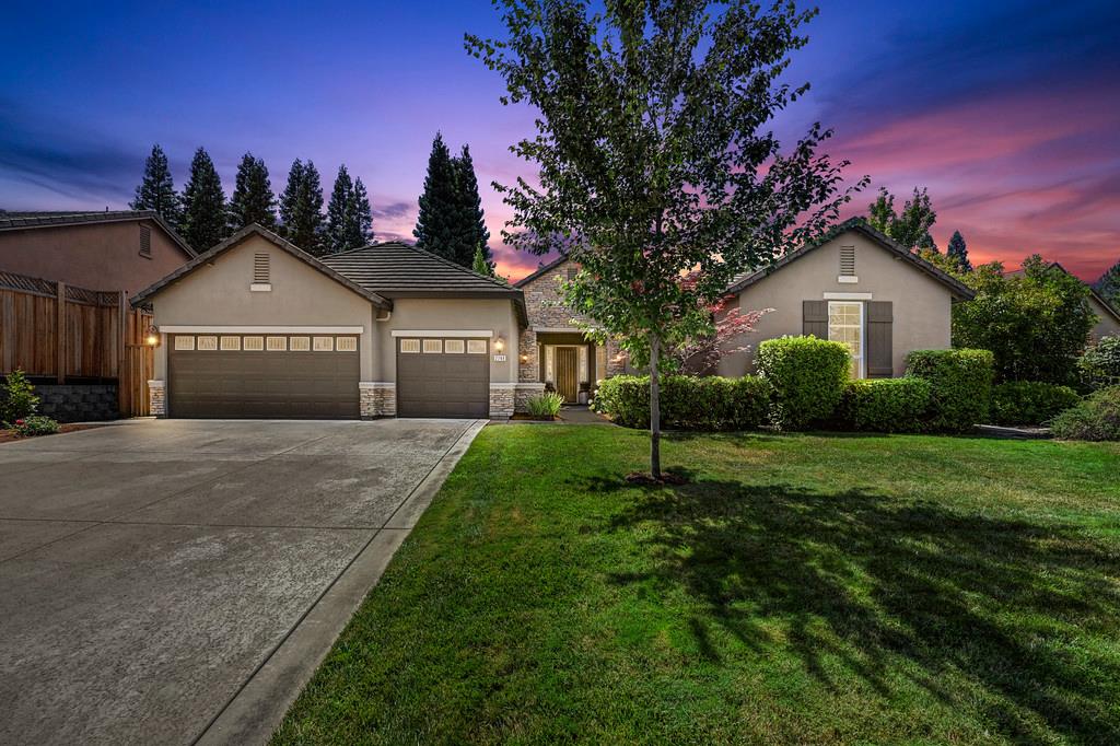 2748 Carradale Drive