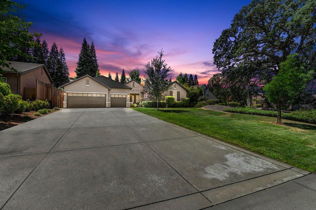 2748 Carradale Drive