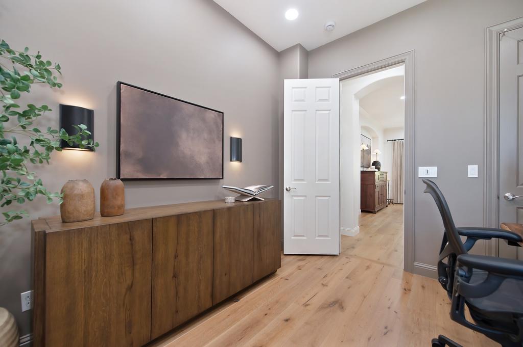 2748 Carradale Drive