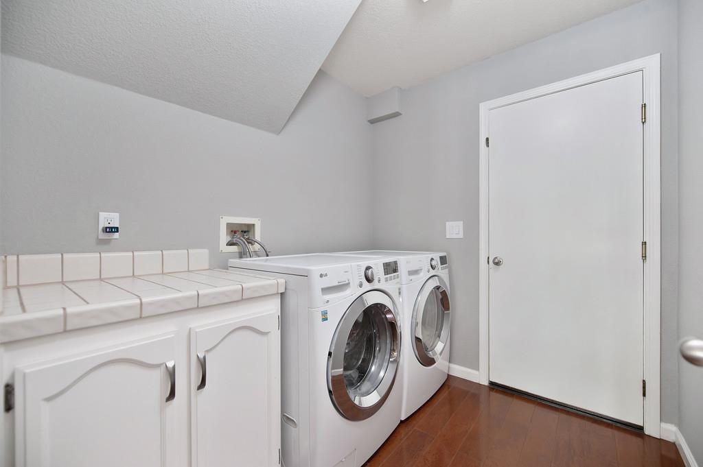 8609 Briarbrook Circle