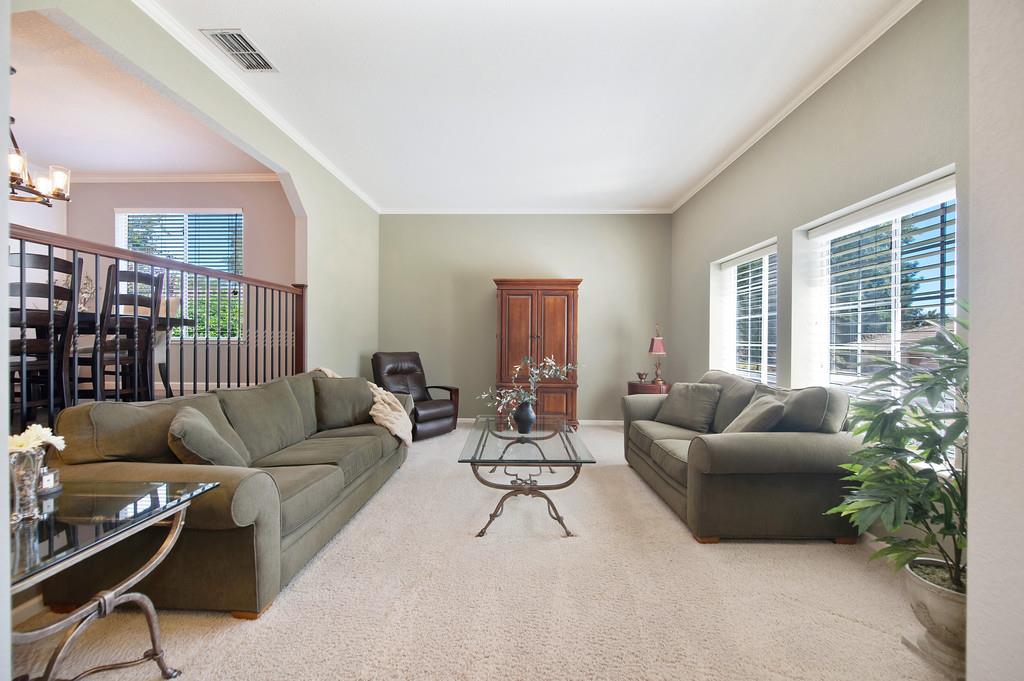 8609 Briarbrook Circle