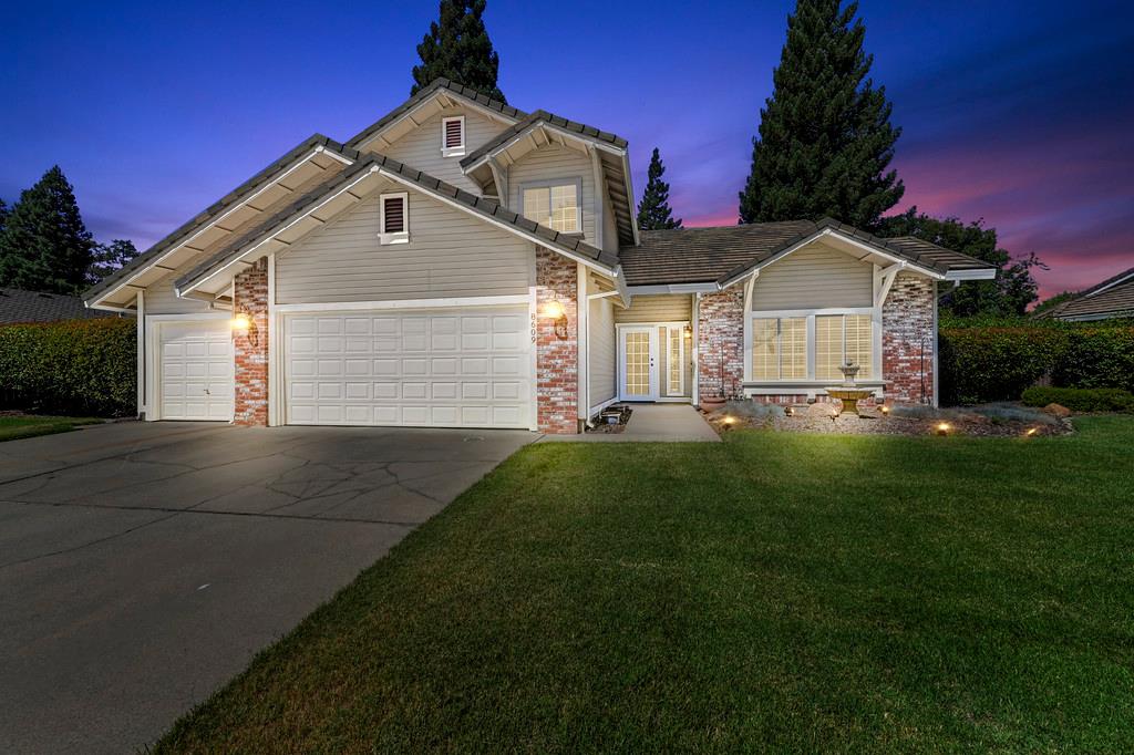 8609 Briarbrook Circle