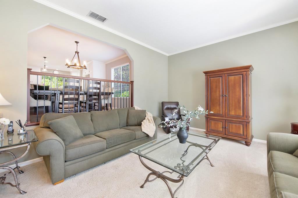 8609 Briarbrook Circle