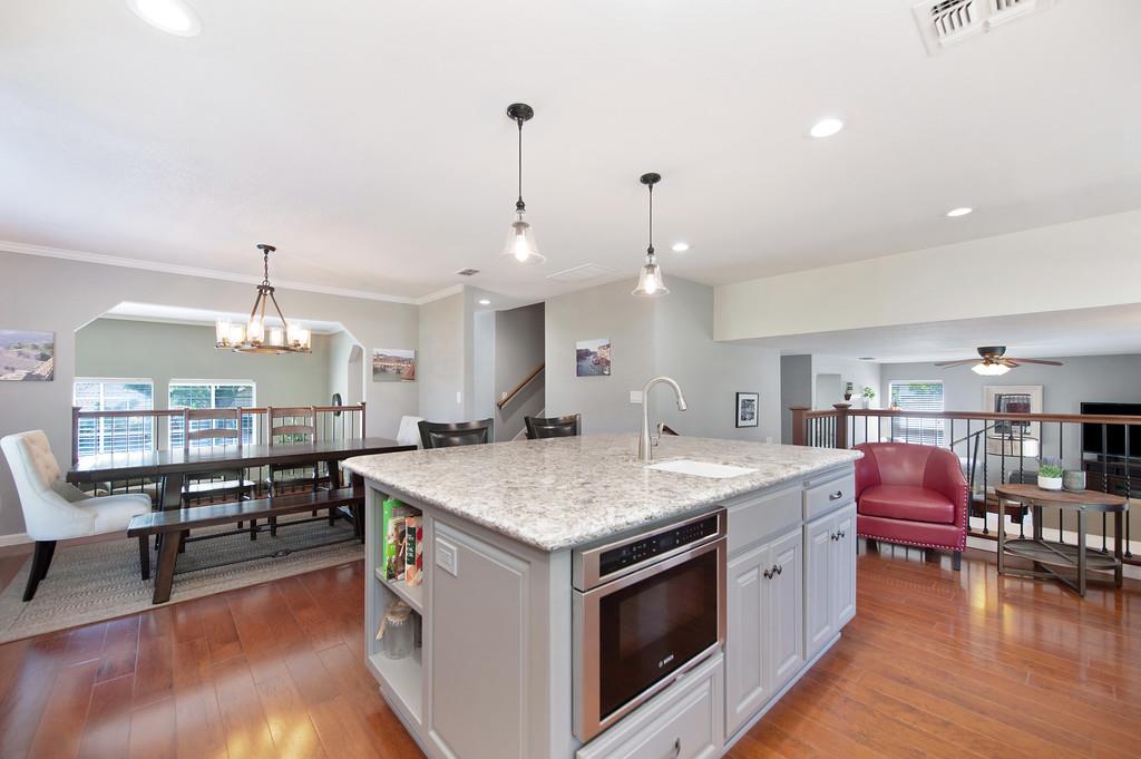 8609 Briarbrook Circle