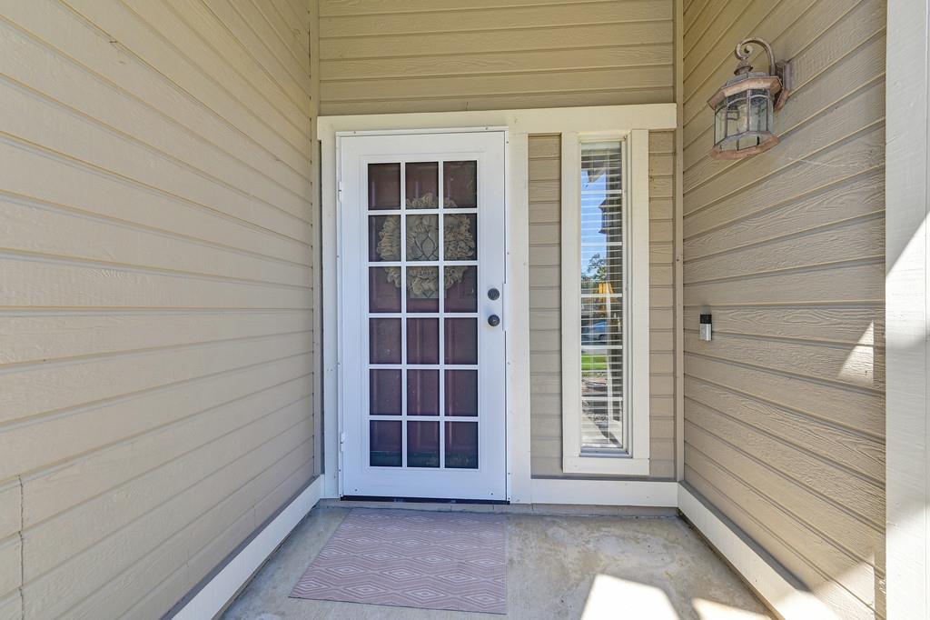 8609 Briarbrook Circle