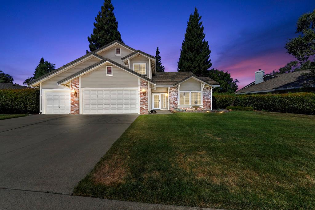 8609 Briarbrook Circle