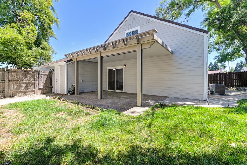 1032 Old Mill Circle