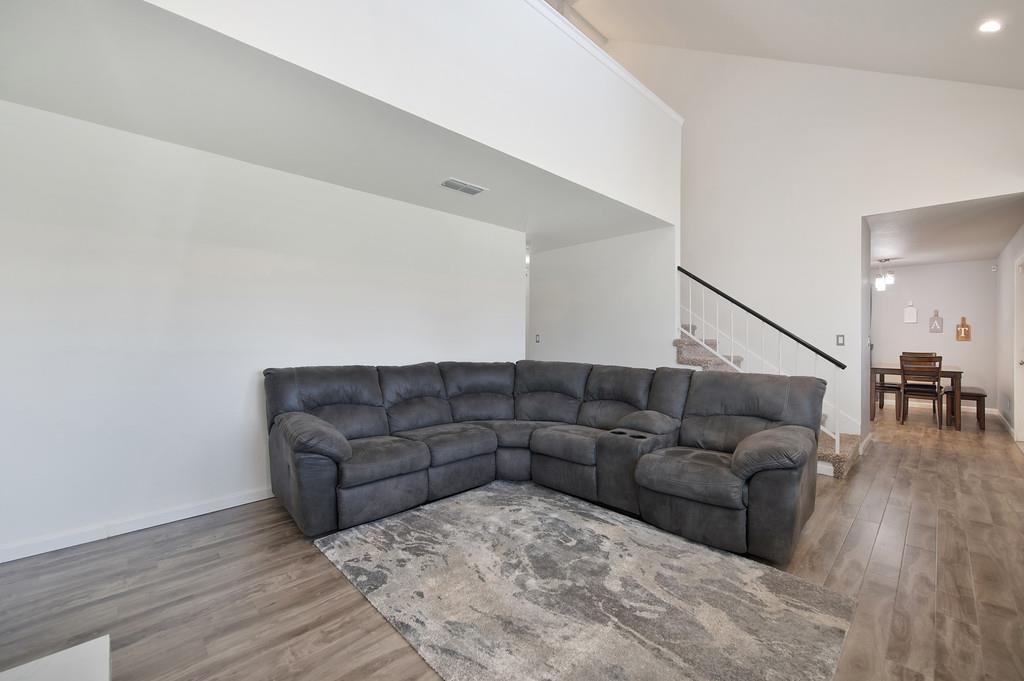 1032 Old Mill Circle