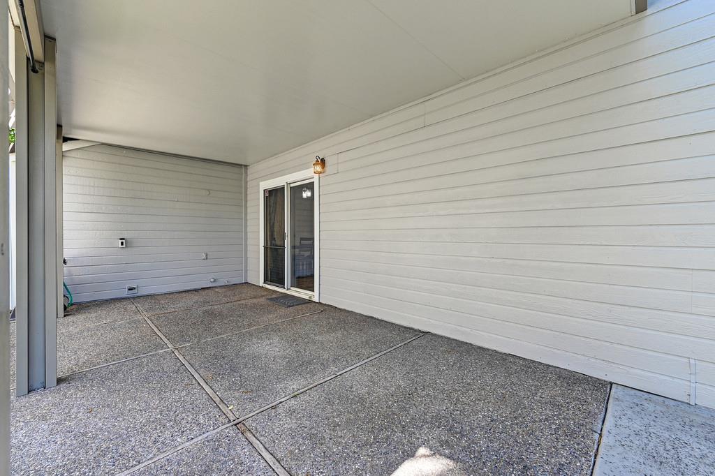 1032 Old Mill Circle