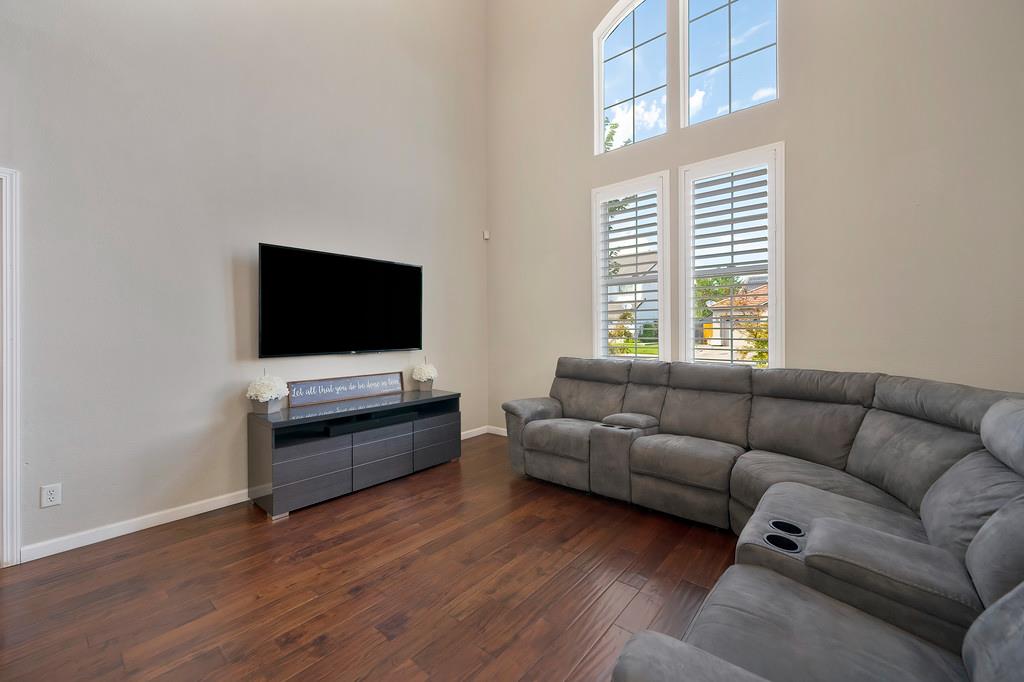 1636 Roadrunner Drive