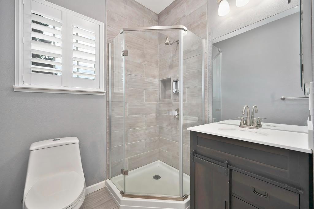 1636 Roadrunner Drive