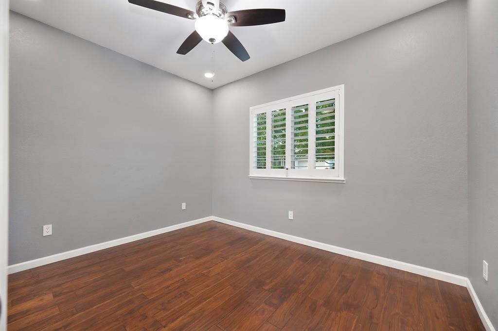 1636 Roadrunner Drive