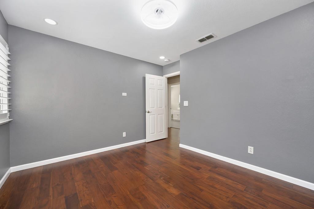 1636 Roadrunner Drive