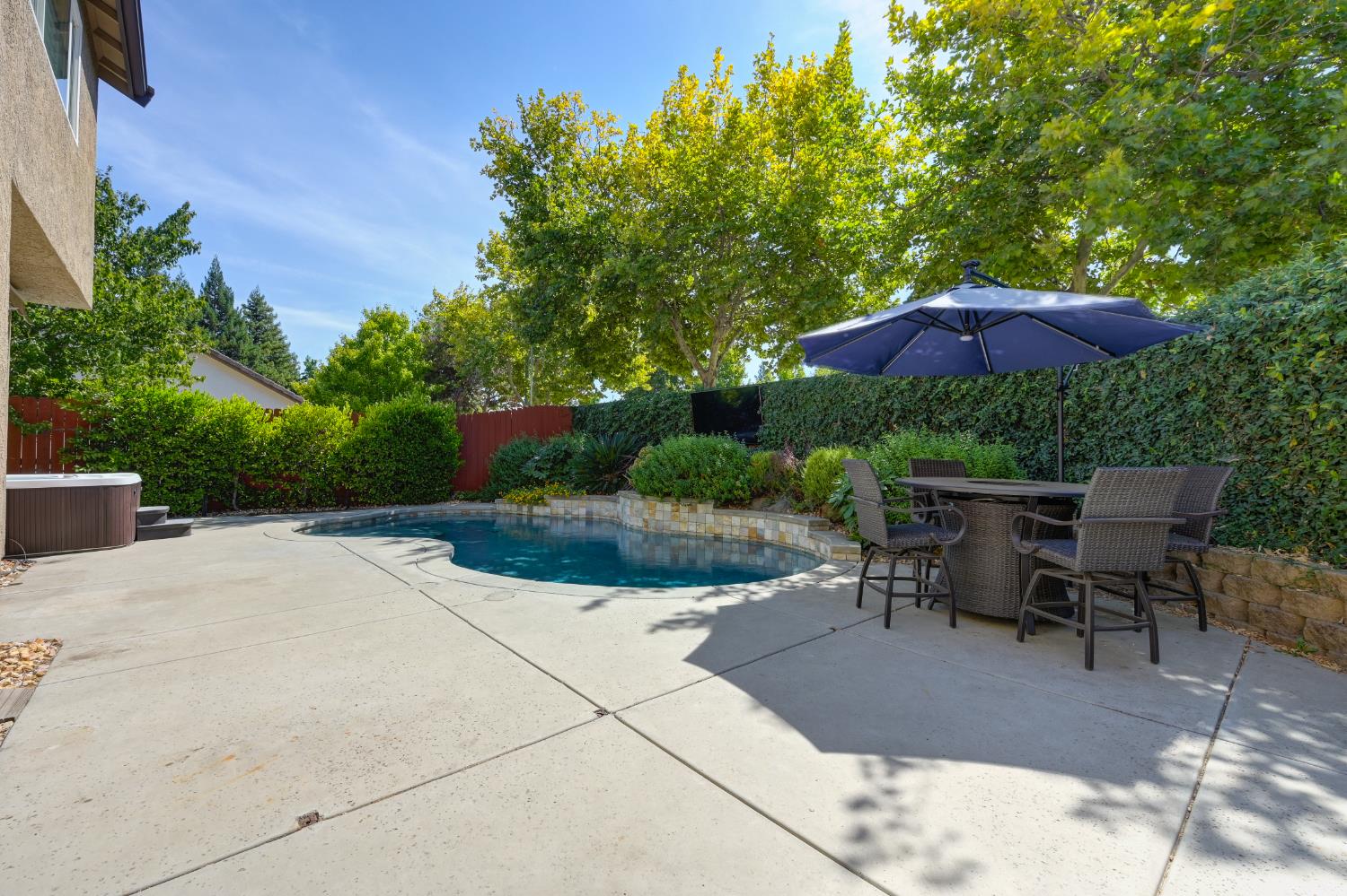 1636 Roadrunner Drive