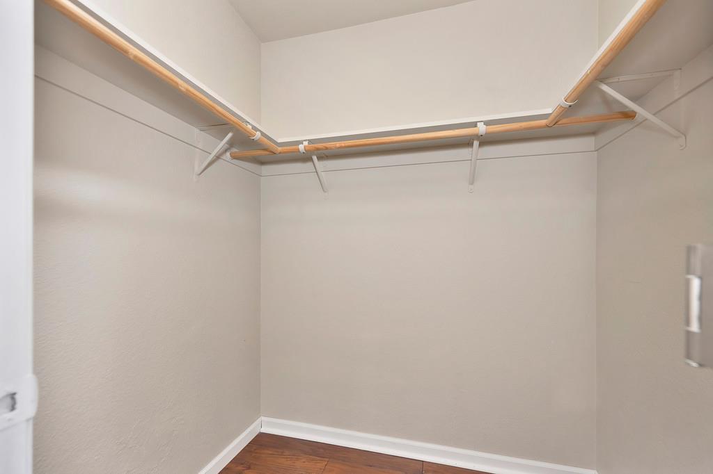 1636 Roadrunner Drive