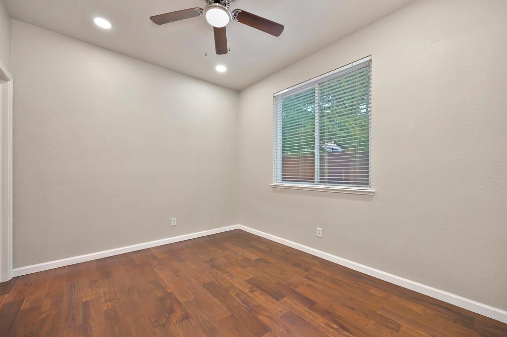 1636 Roadrunner Drive