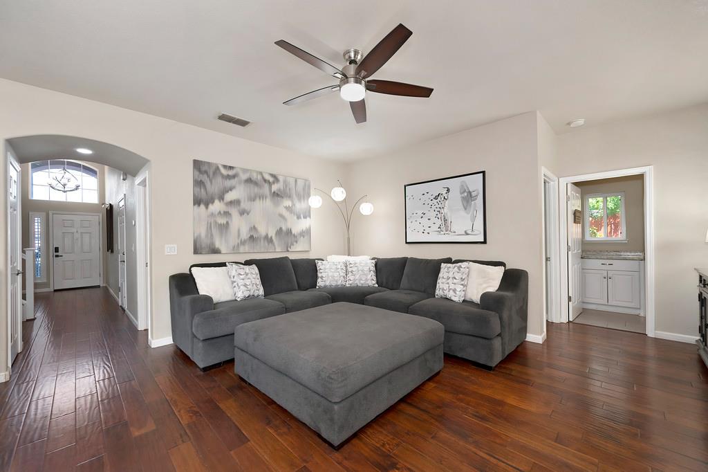 1636 Roadrunner Drive