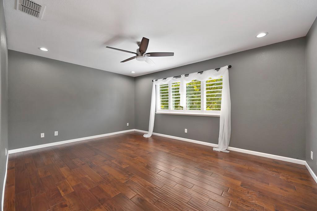 1636 Roadrunner Drive