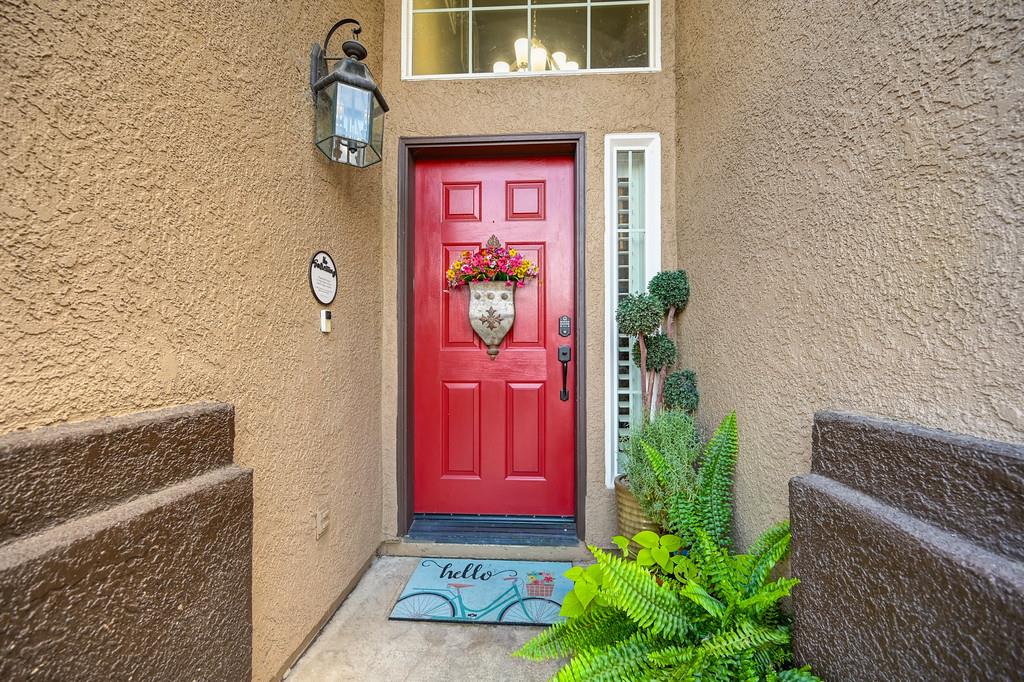 1636 Roadrunner Drive