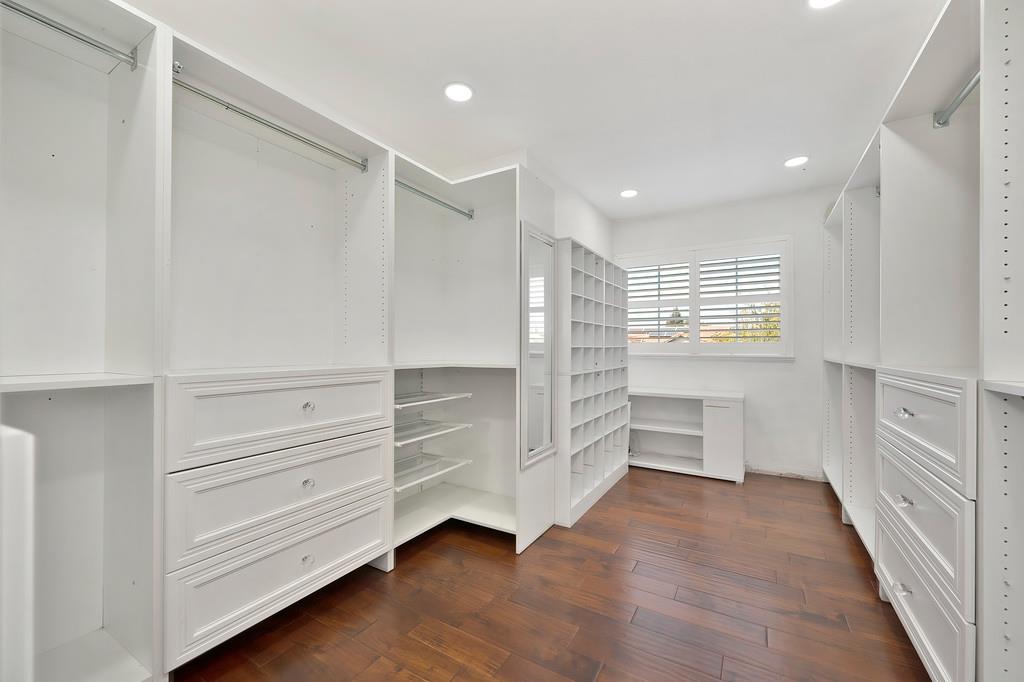 1636 Roadrunner Drive