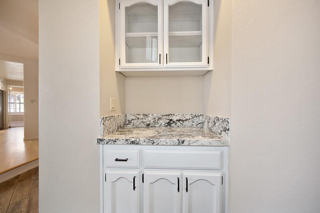 3178 Ridgeview Drive