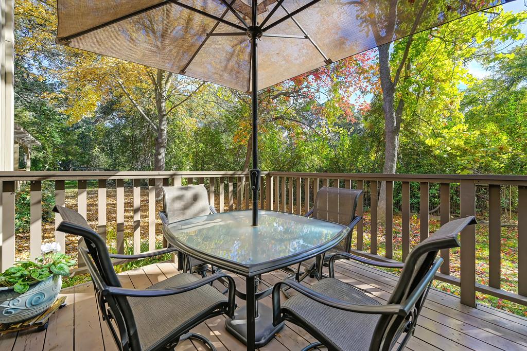 6902 Monticello Court