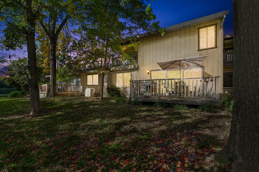 6902 Monticello Court