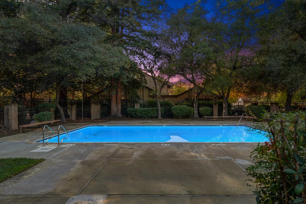 6902 Monticello Court