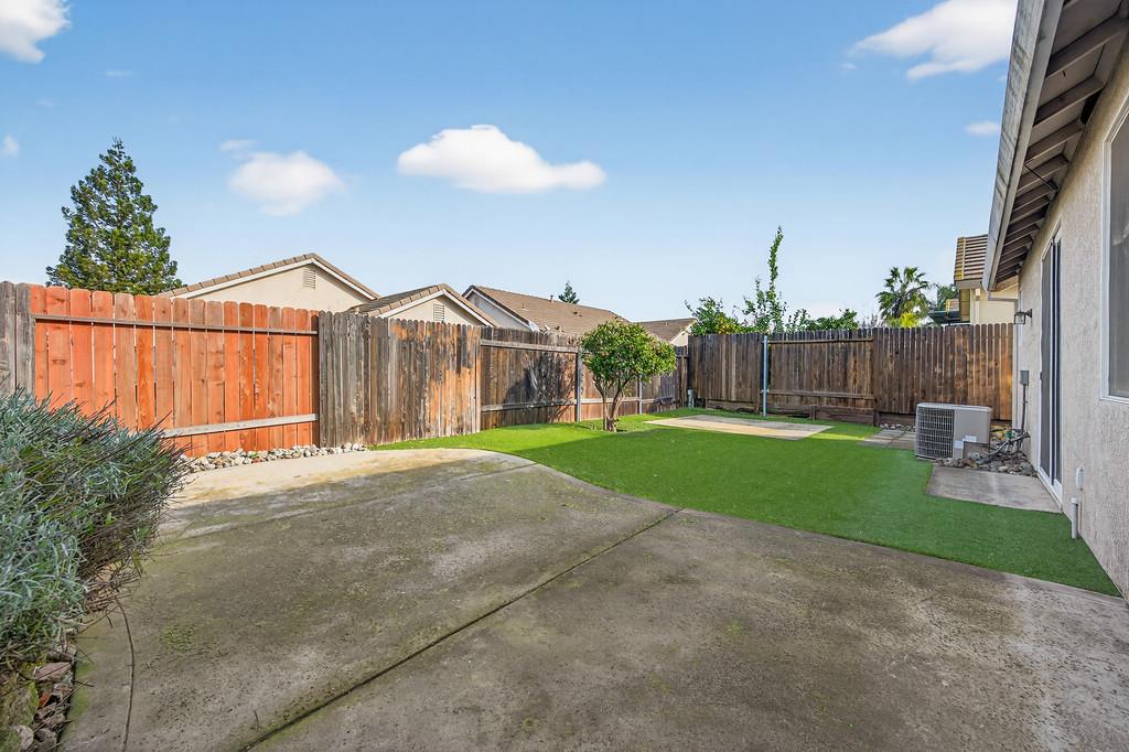 5825 Blue Beech Court