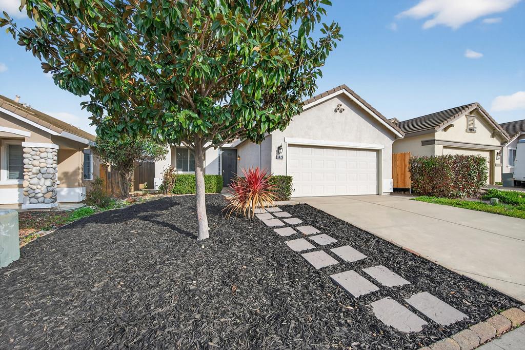 5825 Blue Beech Court